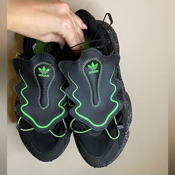 Adidas Ozweego Lace Up Black Sneakers Size 7 - Picture 5 of 9